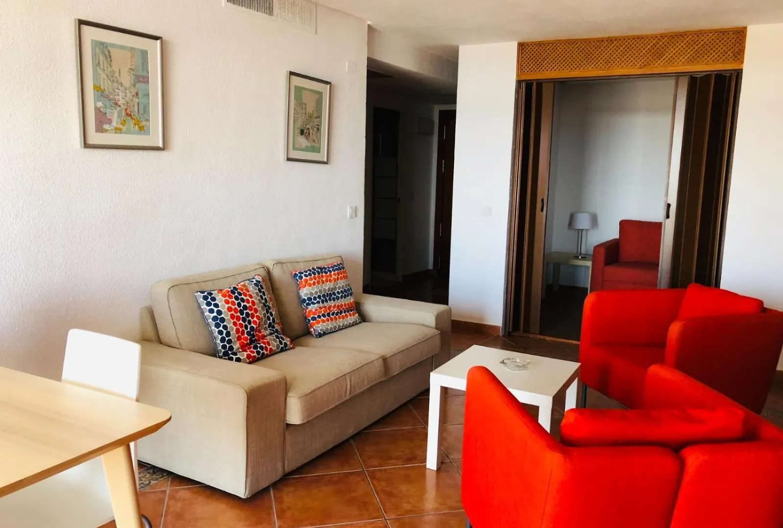 טורמולינוס Nogalera Confort Apartments