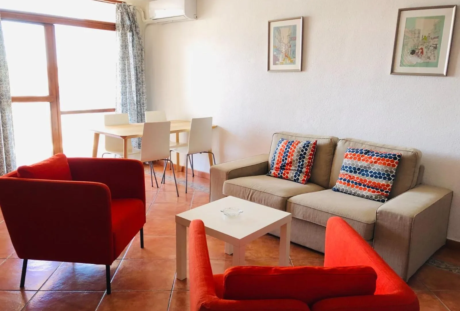 טורמולינוס Nogalera Confort Apartments